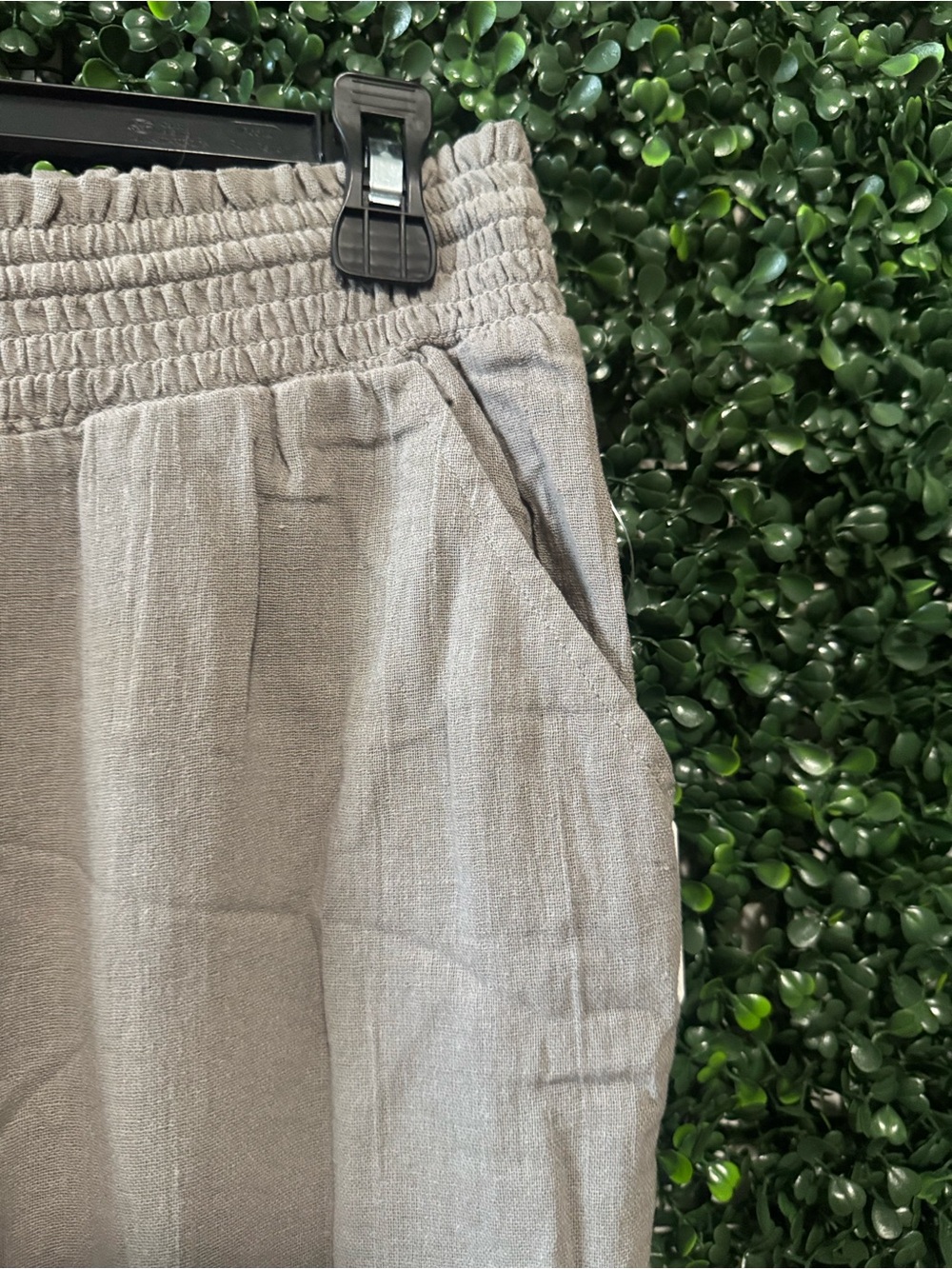 FREE PEOPLE Taye Smocked Cotton Capris - Picture 10 of 14